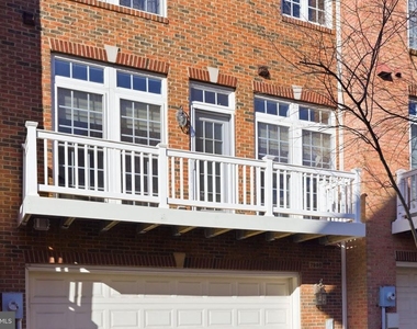 7996 Reserve Way - Photo Thumbnail 2