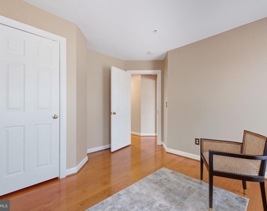 7996 Reserve Way - Photo Thumbnail 25