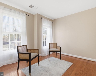 7996 Reserve Way - Photo Thumbnail 24