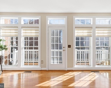 7996 Reserve Way - Photo Thumbnail 21
