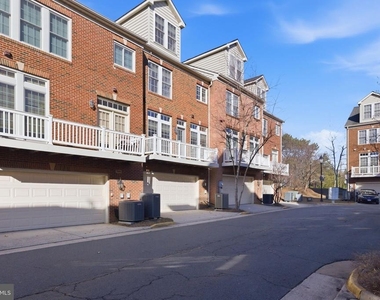 7996 Reserve Way - Photo Thumbnail 49