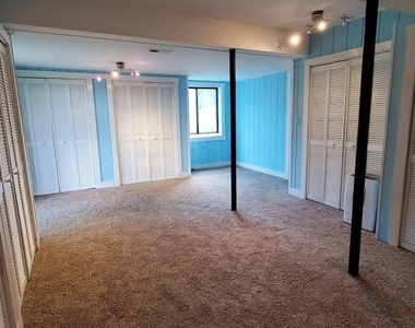 6721 Springhouse Lane - Photo Thumbnail 15