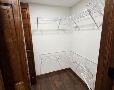 1105 Meander Drive - Photo Thumbnail 25