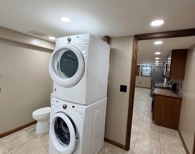 1105 Meander Drive - Photo Thumbnail 13