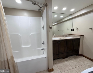 1105 Meander Drive - Photo Thumbnail 18