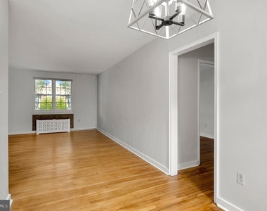 3201 Commonwealth Avenue - Photo Thumbnail 15