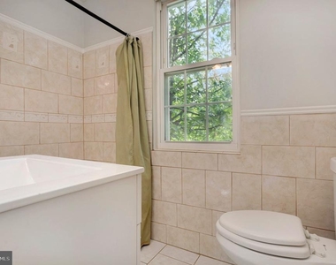 3201 Commonwealth Avenue - Photo Thumbnail 18