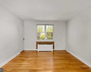 3201 Commonwealth Avenue - Photo Thumbnail 3
