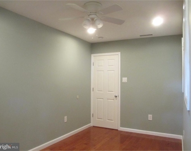 1253 S 27th Street - Photo Thumbnail 7