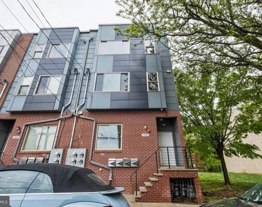 1945 N 7th Street - Photo Thumbnail 35