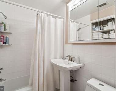 135 S 19th Street - Photo Thumbnail 31