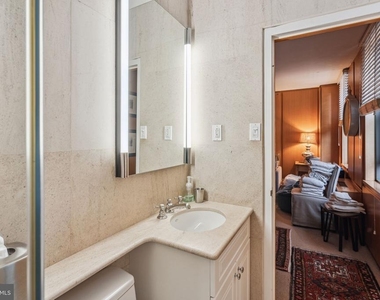 135 S 19th Street - Photo Thumbnail 33