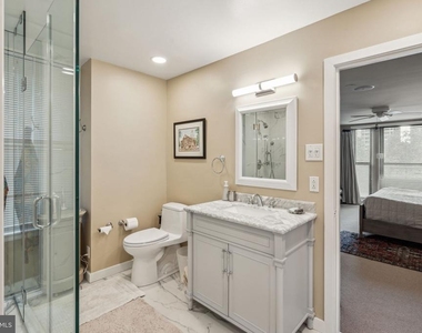 135 S 19th Street - Photo Thumbnail 28