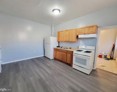 3168 Reach Street - Photo Thumbnail 2