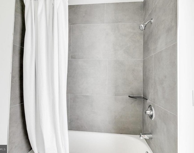 2201 Washington Avenue - Photo Thumbnail 1