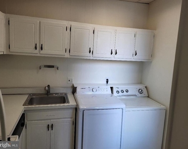 2513 Aspen Street - Photo Thumbnail 5
