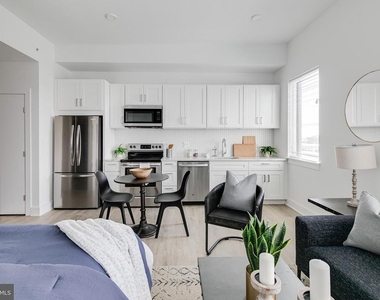 2201 Washington Avenue - Photo Thumbnail 6