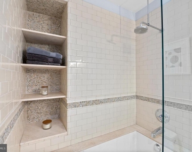 421 Chestnut Street - Photo Thumbnail 19