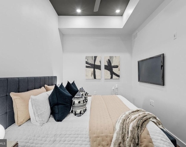 525 N 41st Street - Photo Thumbnail 19