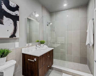 525 N 41st Street - Photo Thumbnail 21