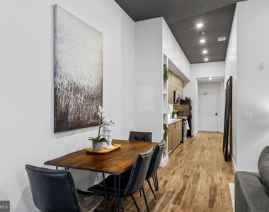 525 N 41st Street - Photo Thumbnail 6