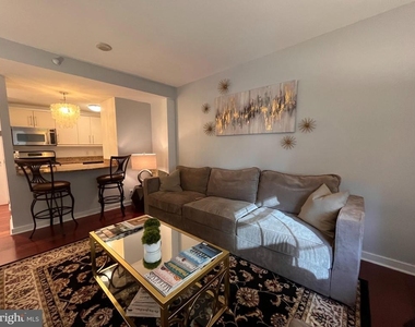 219 S 18th Street - Photo Thumbnail 16