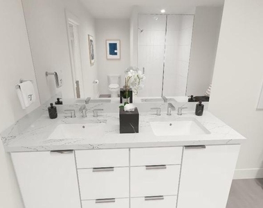 314 Aspen Way - Photo Thumbnail 2