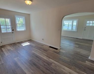 2619 Audubon Road - Photo Thumbnail 5