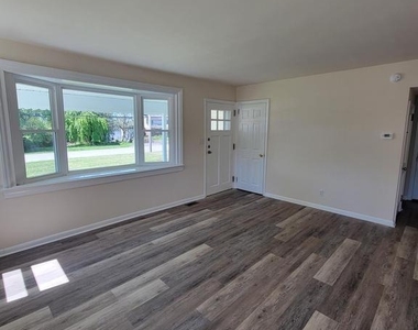 2619 Audubon Road - Photo Thumbnail 8