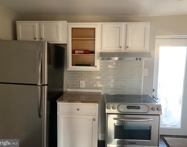 457 Walnut Street - Photo Thumbnail 6