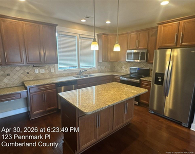 123 Pennmark Place - Photo Thumbnail 6