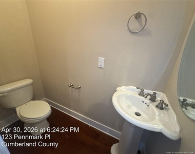 123 Pennmark Place - Photo Thumbnail 9