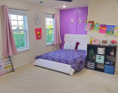 499 Lee Place - Photo Thumbnail 19