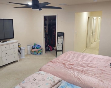 499 Lee Place - Photo Thumbnail 21