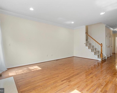 54 Nestlewood Way - Photo Thumbnail 8