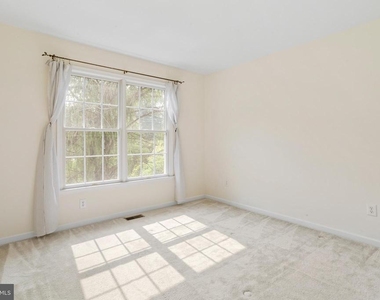 54 Nestlewood Way - Photo Thumbnail 25