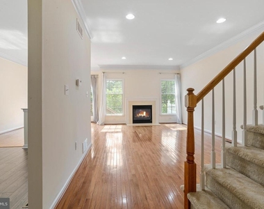 54 Nestlewood Way - Photo Thumbnail 5