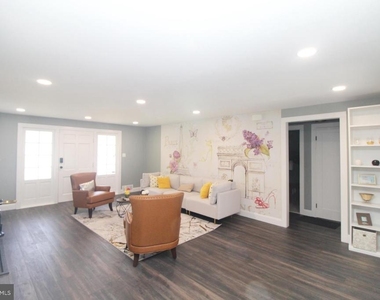 118 Washington Road - Photo Thumbnail 3