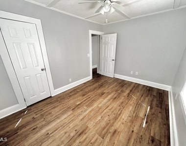224 Walker Avenue - Photo Thumbnail 5