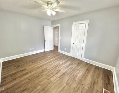 224 Walker Avenue - Photo Thumbnail 8