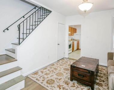 122 Fowler Avenue - Photo Thumbnail 1
