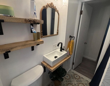 122 Fowler Avenue - Photo Thumbnail 9