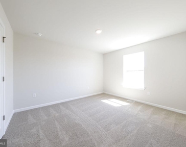 23 E Clementon Road - Photo Thumbnail 13