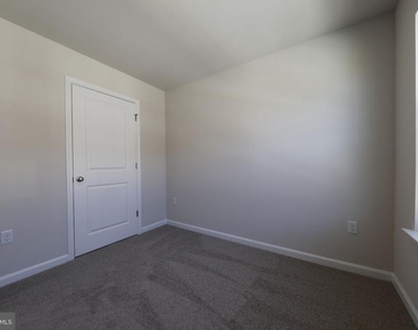 23 E Clementon Road - Photo Thumbnail 22