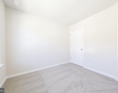 23 E Clementon Road - Photo Thumbnail 20