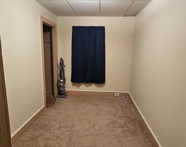 1024 N Pearl Street - Photo Thumbnail 1