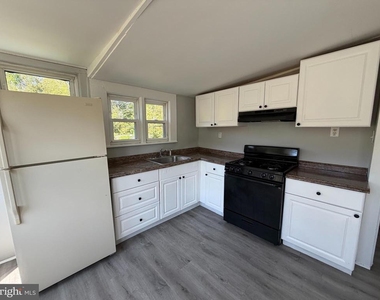 337 W Front Street - Photo Thumbnail 4