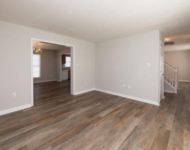5631 Preston Loop - Photo Thumbnail 5