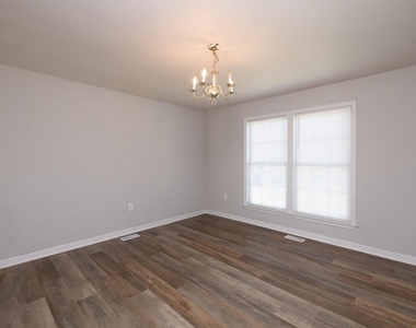 5631 Preston Loop - Photo Thumbnail 8