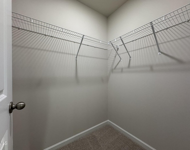 101 Klamath Drive - Photo Thumbnail 24